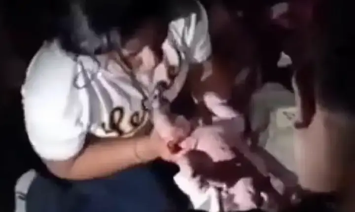 Entre os escombros da tragédia na Venezuela, um milagre: bebê nasce após resgate dramático
