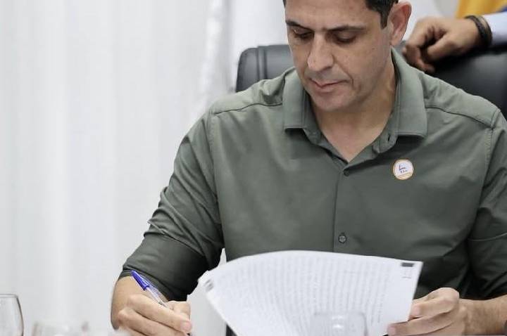Prefeito de Betim anuncia desapropriação do Monte Carmo Shopping para novo Centro Administrativo