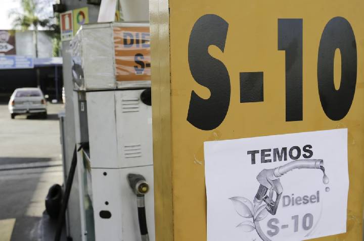 Revendedora adere à subvenção para baixar preço do diesel