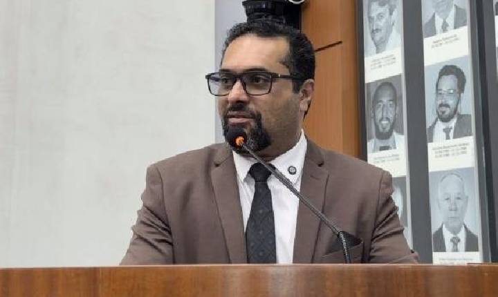 Vereador preso em Betim é levado para a Polícia Federal