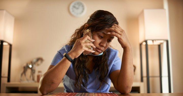 Com medo da morte, enfermeira com Covid-19 é evangelizada pelo telefone e aceita Jesus