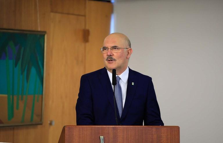 Ministro da Educação sobre inquérito por homofobia no STF: “Não me envergonho do Evangelho”