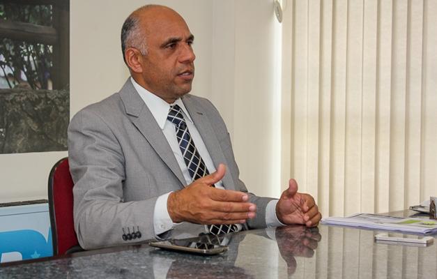 Pastor da Igreja Universal assume prefeitura de Goiânia, após morte de Maguito Vilela