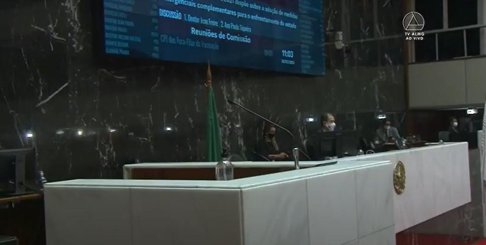 Feriados não serão antecipados em Minas Gerais