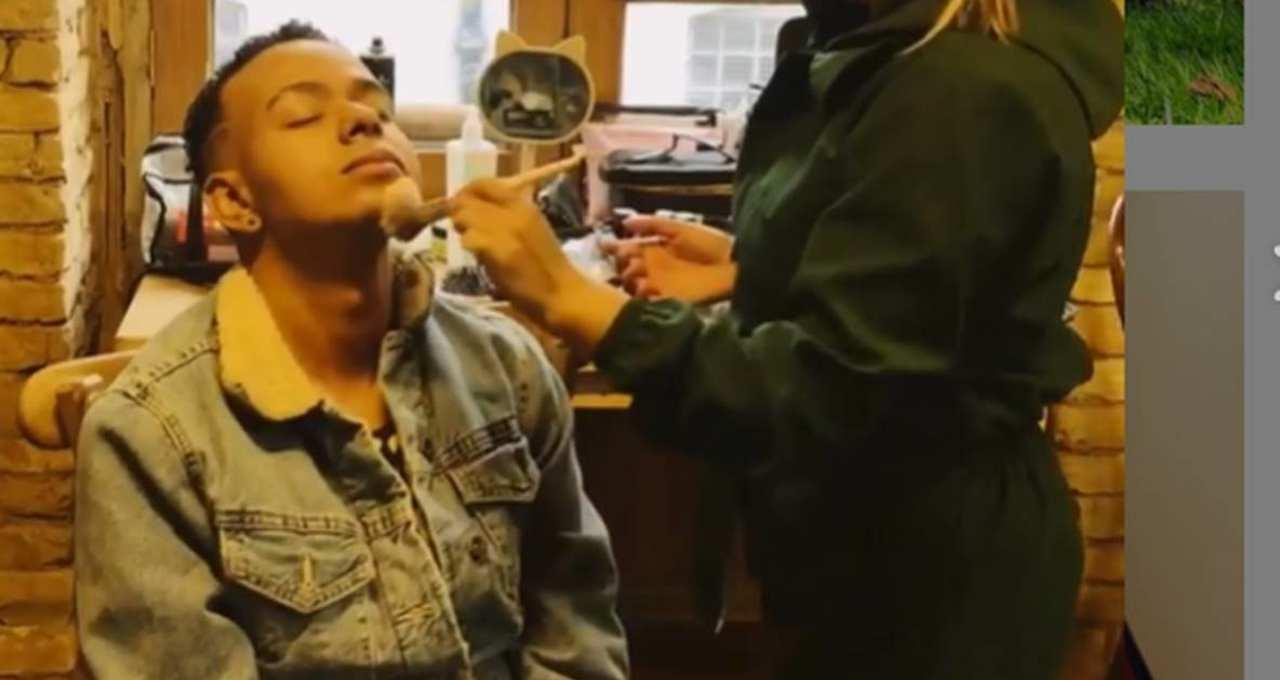 Jotta A comemora importante conquista de travestis e transexuais