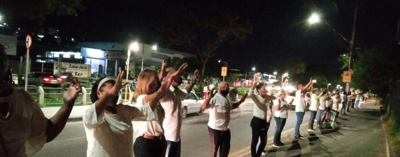 Igrejas se mobilizam e fazem oração em hospitais que enfrentam o novo coronavírus em Betim