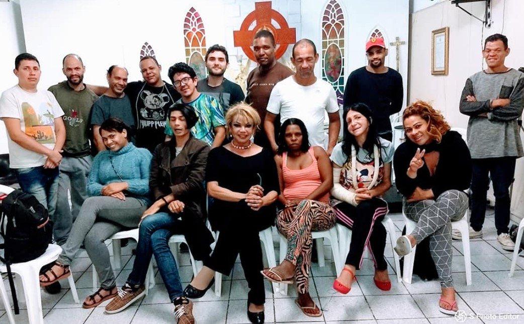 “Pastora” trans cria primeira “igreja” para transexuais, no Brasil