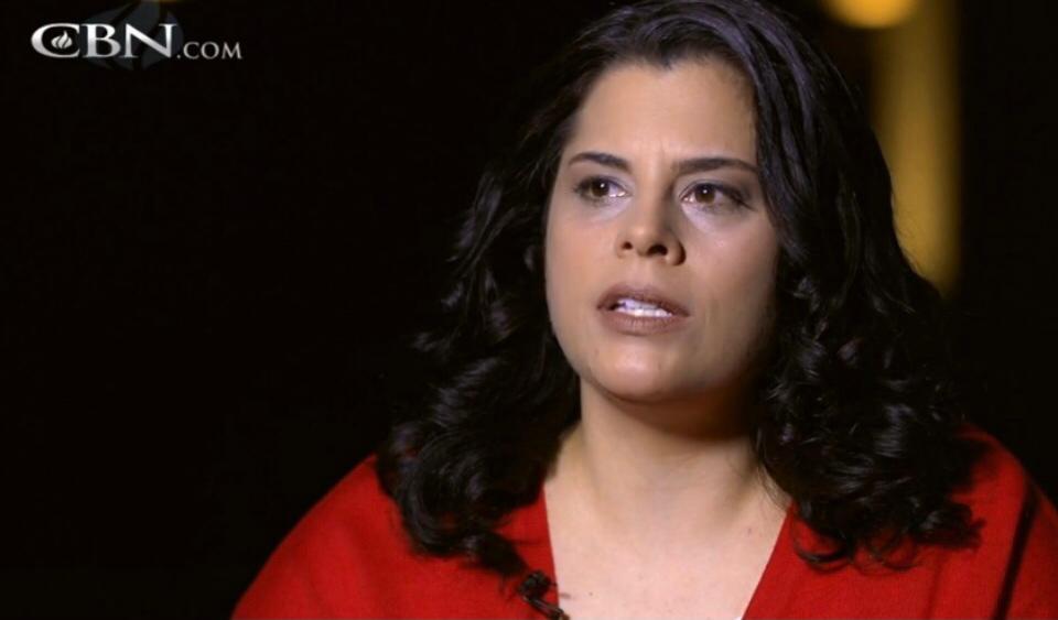 Após luta contra álcool e drogas, ex-lésbica se rende a Jesus: ‘Há esperança Nele’