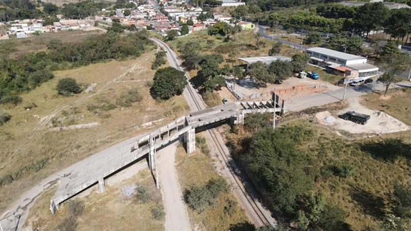 Paralisada há mais de dez anos, construção do Viaduto Tiradentes é retomada pela Prefeitura de Betim