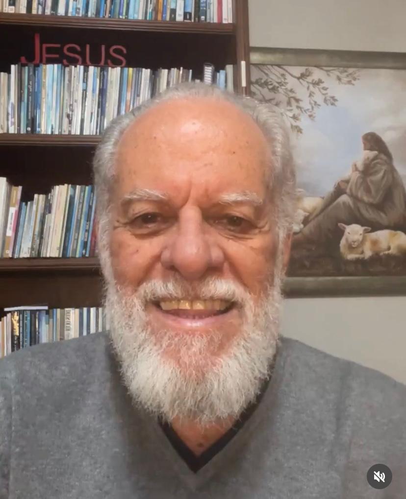 Pastor Márcio Valadão sai do CTI e já está em casa