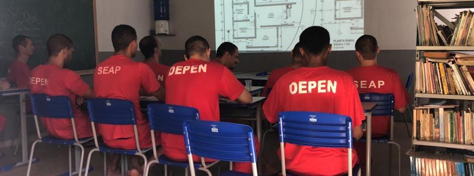 Número de detentos envolvidos em projetos de alfabetização cresce quase 90% em Minas Gerais