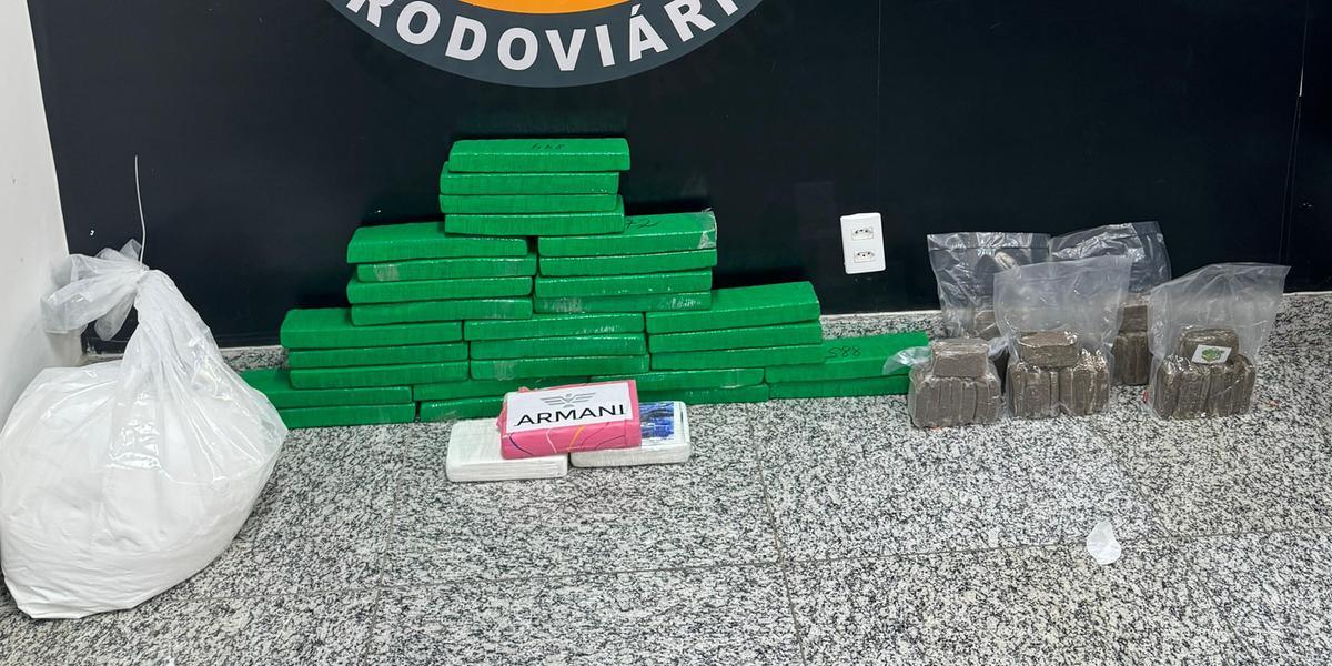 Operação Polícia Militar apreende grande quantidade de drogas e prende duas pessoas em Betim