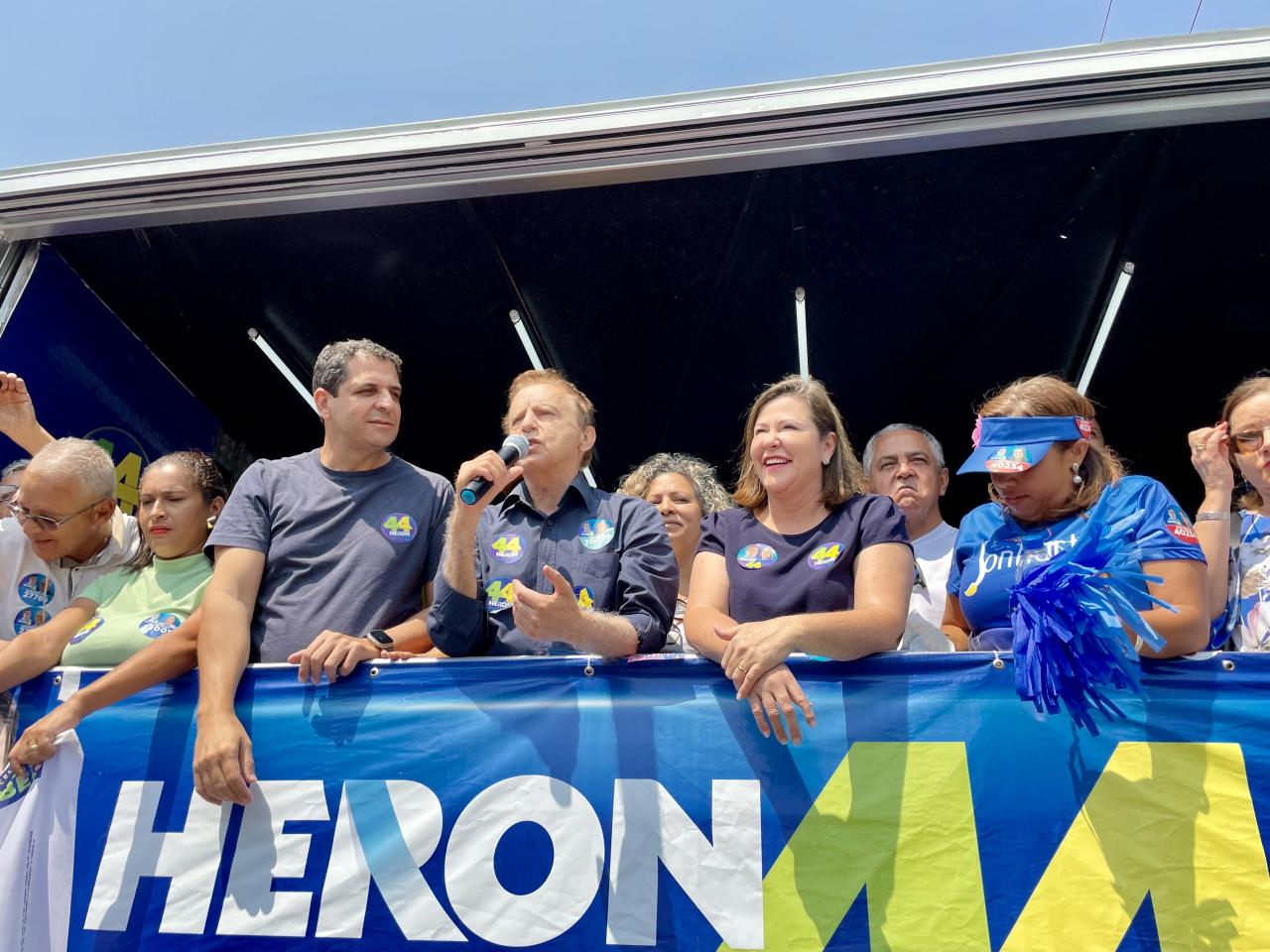 Heron Guimarães e Cleusa Lara apresentam plano de governo em Vianópolis