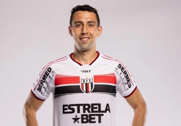 Betim Futebol anuncia Fillipe Soutto como reforço para o Campeonato Mineiro 2025