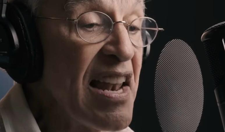 Caetano Veloso canta louvor e reflete sobre o crescimento das igrejas evangélicas no Brasil