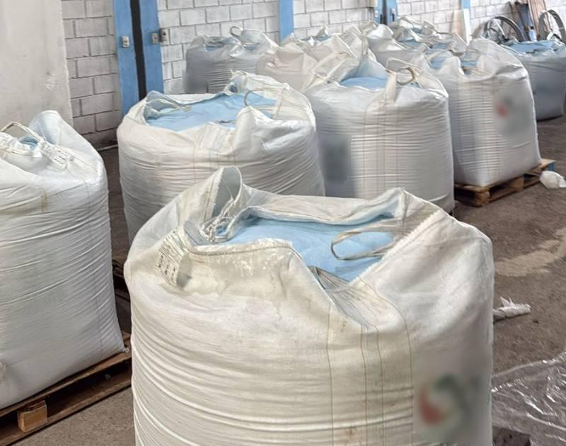 Polícia Civil apreende 21 toneladas de sabão em pó falsificado