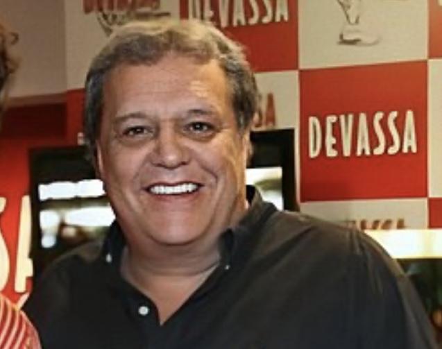 Morre Dennis Carvalho, ícone da teledramaturgia brasileira, aos 78 anos